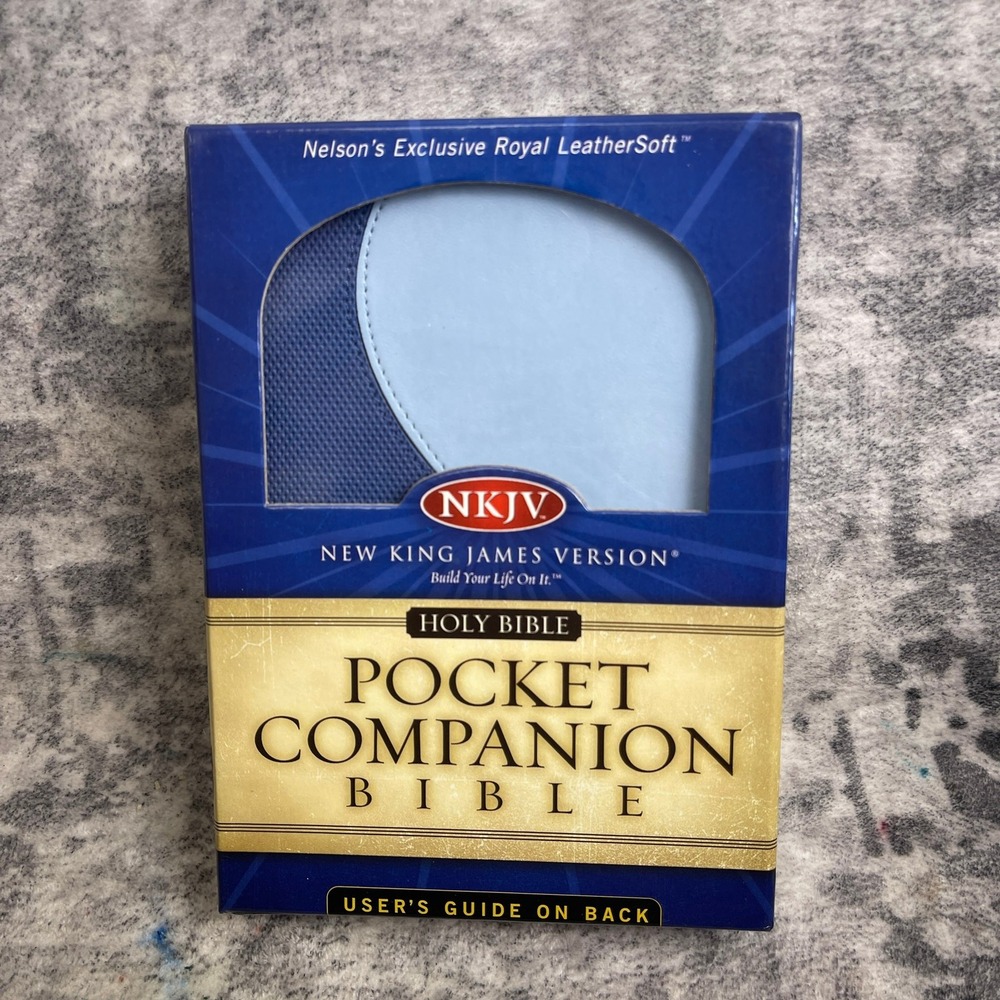 Nelson NKJV Pocket Companion Bible Royal LeatherSoft Light Blue New King James